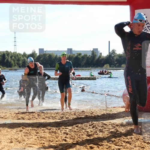 07.09.2025 - 19. Norderstedt Triathlon Luisa Fischer http://msf.ph/oto/8753599 07.09.2025 15:37:59 Schwimmen 1046, 1049, 1060, 1078, 1084, 1097, 1108, 1572, 1590, 1626, 1629 meine-sportfotos.de