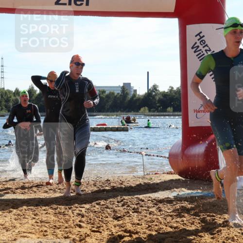 07.09.2025 - 19. Norderstedt Triathlon Luisa Fischer http://msf.ph/oto/8753622 07.09.2025 15:38:02 Schwimmen 1046, 1049, 1060, 1078, 1084, 1086, 1108, 1572, 1590, 1594, 1626, 1629 meine-sportfotos.de