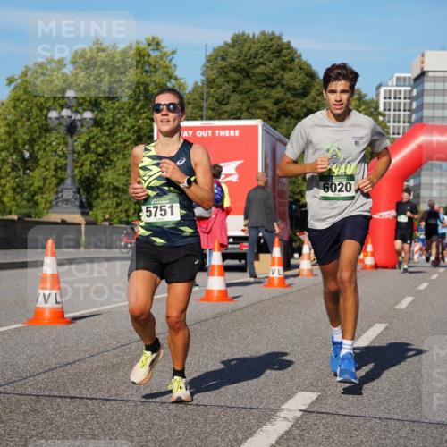07.09.2025 - BARMER Alsterlauf Yannick Fuchs http://msf.ph/oto/8753632 07.09.2025 09:36:58 Laufen 5751, 6020, 10 meine-sportfotos.de