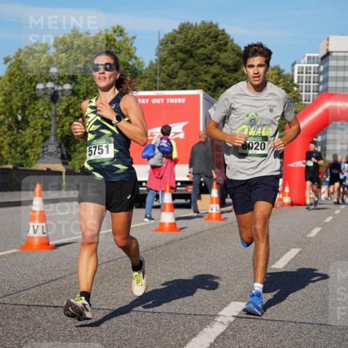 07.09.2025 - BARMER Alsterlauf Yannick Fuchs http://msf.ph/oto/8753641 07.09.2025 09:36:58 Laufen 5751, 6020, 10 meine-sportfotos.de