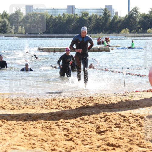 07.09.2025 - 19. Norderstedt Triathlon Luisa Fischer http://msf.ph/oto/8753677 07.09.2025 15:38:07 Schwimmen 1046, 1049, 1078, 1084, 1086, 1572, 1590, 1594, 1595, 1626, 1629 meine-sportfotos.de