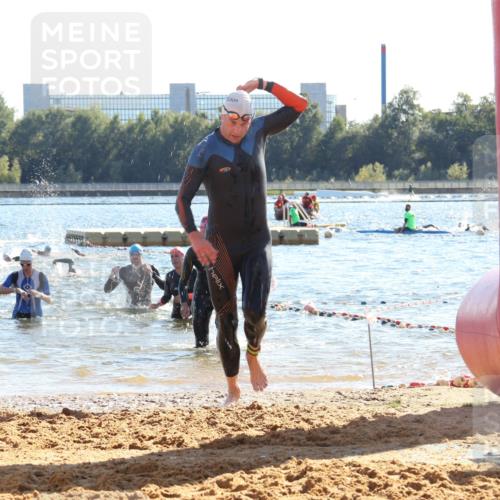 07.09.2025 - 19. Norderstedt Triathlon Luisa Fischer http://msf.ph/oto/8753693 07.09.2025 15:38:09 Schwimmen 1049, 1078, 1083, 1084, 1086, 1572, 1590, 1594, 1595, 1626, 1629 meine-sportfotos.de
