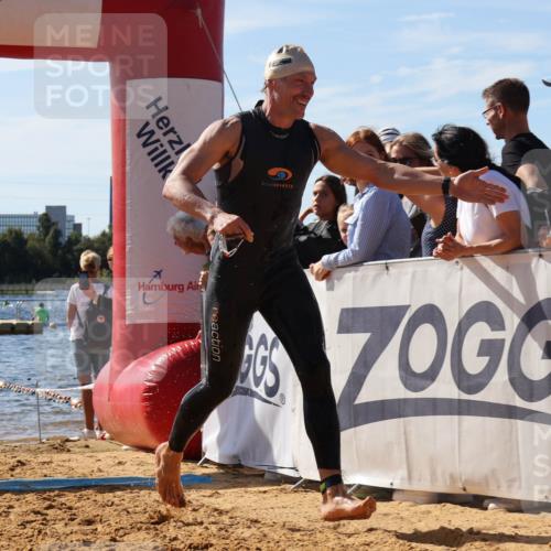 07.09.2025 - 19. Norderstedt Triathlon Luisa Fischer http://msf.ph/oto/8753714 07.09.2025 11:41:00 Schwimmen 151, 215, 741 meine-sportfotos.de