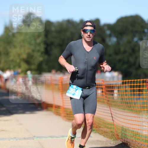 07.09.2025 - 19. Norderstedt Triathlon Michael Strokosch http://msf.ph/oto/8753744 07.09.2025 14:51:55 Laufen 394, 958 meine-sportfotos.de