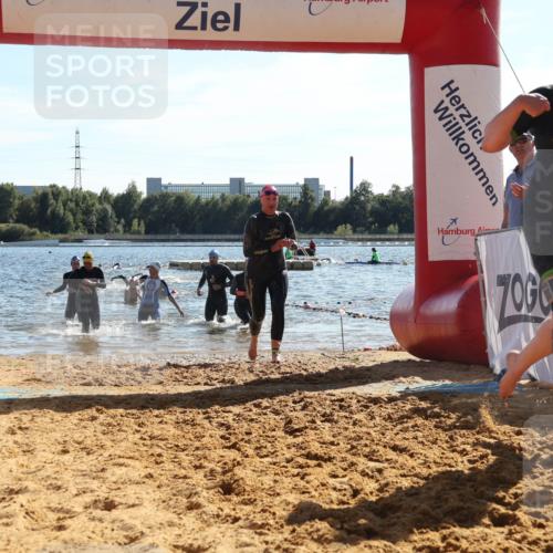 07.09.2025 - 19. Norderstedt Triathlon Luisa Fischer http://msf.ph/oto/8753755 07.09.2025 15:38:14 Schwimmen 1049, 1078, 1083, 1084, 1086, 1104, 1107, 1590, 1594, 1595, 1624 meine-sportfotos.de