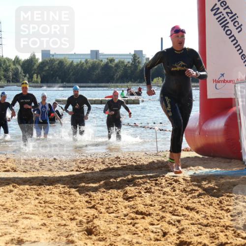 07.09.2025 - 19. Norderstedt Triathlon Luisa Fischer http://msf.ph/oto/8753776 07.09.2025 15:38:16 Schwimmen 1083, 1086, 1093, 1104, 1107, 1590, 1594, 1595, 1624 meine-sportfotos.de