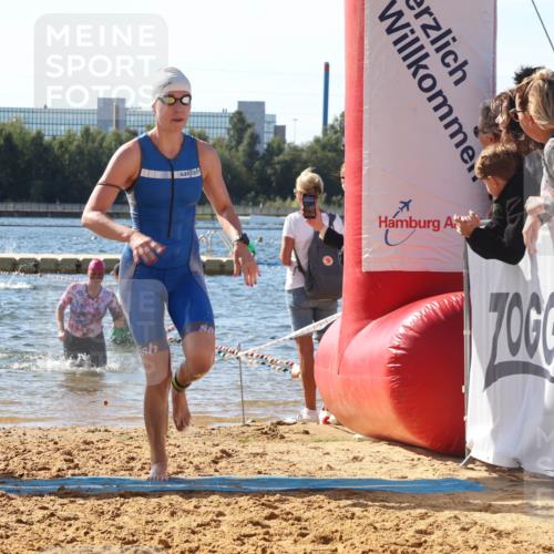 07.09.2025 - 19. Norderstedt Triathlon Luisa Fischer http://msf.ph/oto/8753781 07.09.2025 11:41:35 Schwimmen 245, 302, 1249 meine-sportfotos.de