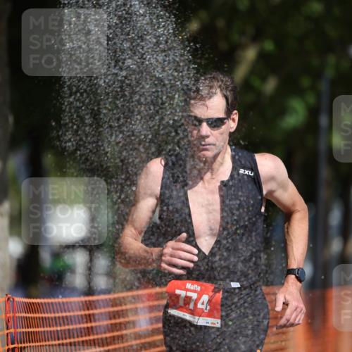 07.09.2025 - 19. Norderstedt Triathlon Michael Strokosch http://msf.ph/oto/8753786 07.09.2025 12:01:36 Laufen 148, 774, 1178, 1301, 1332, 1334 meine-sportfotos.de