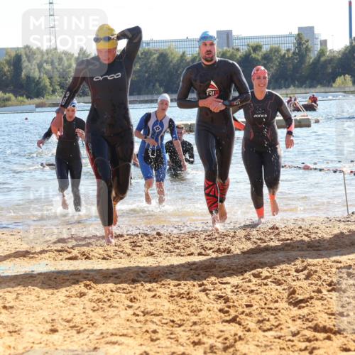 07.09.2025 - 19. Norderstedt Triathlon Luisa Fischer http://msf.ph/oto/8753800 07.09.2025 15:38:18 Schwimmen 1083, 1086, 1093, 1098, 1104, 1107, 1594, 1595, 1624 meine-sportfotos.de