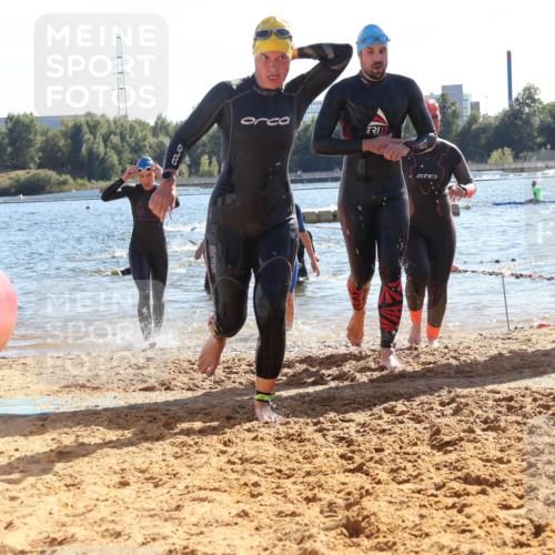 07.09.2025 - 19. Norderstedt Triathlon Luisa Fischer http://msf.ph/oto/8753814 07.09.2025 15:38:19 Schwimmen 1057, 1083, 1093, 1098, 1104, 1107, 1595, 1624 meine-sportfotos.de