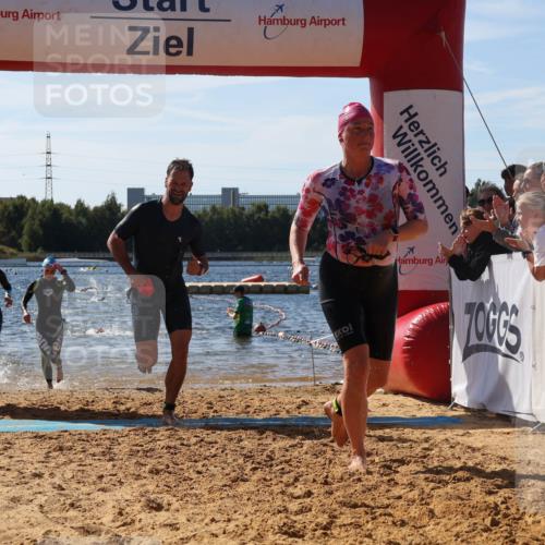 07.09.2025 - 19. Norderstedt Triathlon Luisa Fischer http://msf.ph/oto/8753836 07.09.2025 11:41:42 Schwimmen 245, 302, 792, 1249, 1386 meine-sportfotos.de