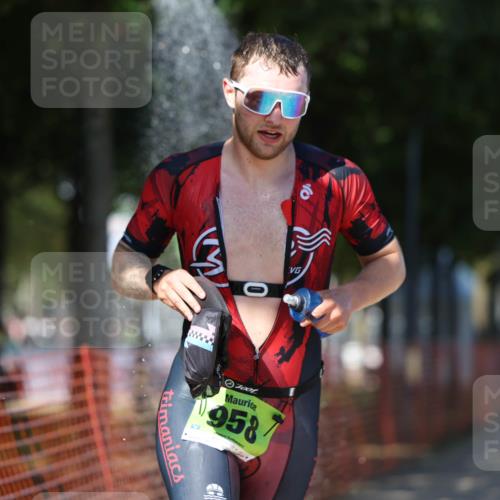 07.09.2025 - 19. Norderstedt Triathlon Michael Strokosch http://msf.ph/oto/8753838 07.09.2025 14:51:59 Laufen 394, 958 meine-sportfotos.de