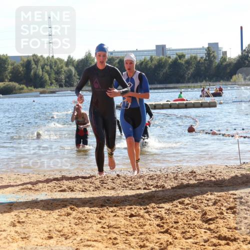 07.09.2025 - 19. Norderstedt Triathlon Luisa Fischer http://msf.ph/oto/8753846 07.09.2025 15:38:22 Schwimmen 1057, 1083, 1093, 1098, 1104, 1107, 1571, 1595, 1624 meine-sportfotos.de