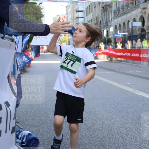 07.09.2025 - BARMER Alsterlauf Strokosch-Dieckow http://msf.ph/oto/8753860 07.09.2025 10:54:52 Ziel  meine-sportfotos.de