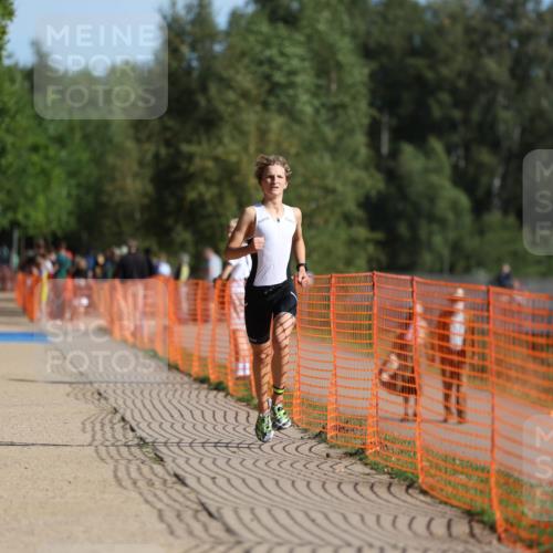 07.09.2025 - 19. Norderstedt Triathlon Michael Strokosch http://msf.ph/oto/8753864 07.09.2025 10:39:53 Laufen 675 meine-sportfotos.de
