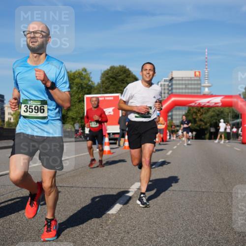 07.09.2025 - BARMER Alsterlauf Yannick Fuchs http://msf.ph/oto/8753867 07.09.2025 09:37:07 Laufen 3596 meine-sportfotos.de