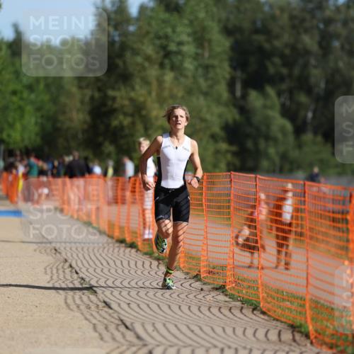 07.09.2025 - 19. Norderstedt Triathlon Michael Strokosch http://msf.ph/oto/8753875 07.09.2025 10:39:53 Laufen 675 meine-sportfotos.de