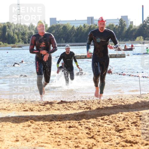 07.09.2025 - 19. Norderstedt Triathlon Luisa Fischer http://msf.ph/oto/8753914 07.09.2025 15:38:31 Schwimmen 1057, 1063, 1093, 1098, 1104, 1570, 1571, 1586, 1606, 1624 meine-sportfotos.de