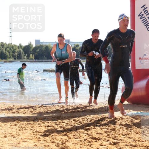 07.09.2025 - 19. Norderstedt Triathlon Luisa Fischer http://msf.ph/oto/8753985 07.09.2025 15:38:41 Schwimmen 1063, 1565, 1570, 1584, 1586, 1606, 1610 meine-sportfotos.de
