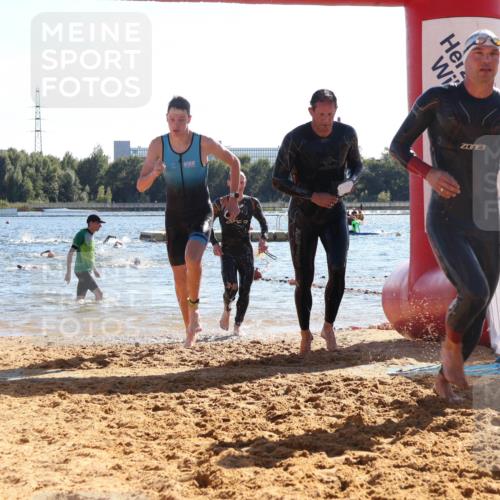 07.09.2025 - 19. Norderstedt Triathlon Luisa Fischer http://msf.ph/oto/8753992 07.09.2025 15:38:42 Schwimmen 1565, 1570, 1584, 1586, 1606, 1610 meine-sportfotos.de