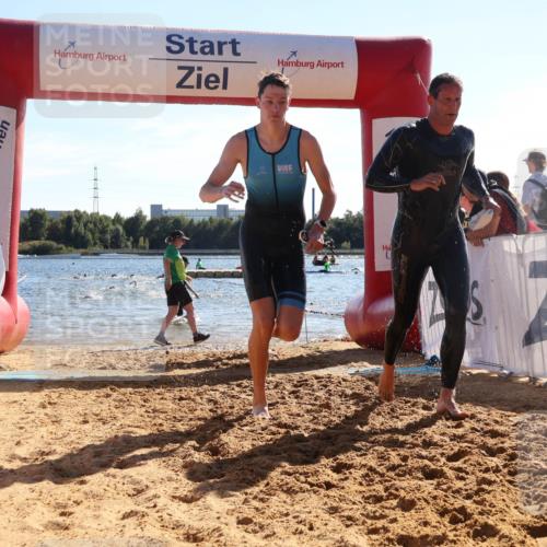 07.09.2025 - 19. Norderstedt Triathlon Luisa Fischer http://msf.ph/oto/8754010 07.09.2025 15:38:43 Schwimmen 1565, 1570, 1584, 1586, 1606, 1610 meine-sportfotos.de