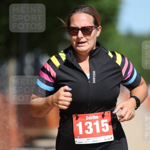 07.09.2025 - 19. Norderstedt Triathlon Michael Strokosch http://msf.ph/oto/8754030 07.09.2025 12:48:05 Laufen 216, 1251, 1315, 1322 meine-sportfotos.de