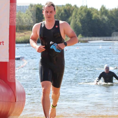 07.09.2025 - 19. Norderstedt Triathlon Luisa Fischer http://msf.ph/oto/8754074 07.09.2025 11:42:08 Schwimmen 730, 835, 1359 meine-sportfotos.de