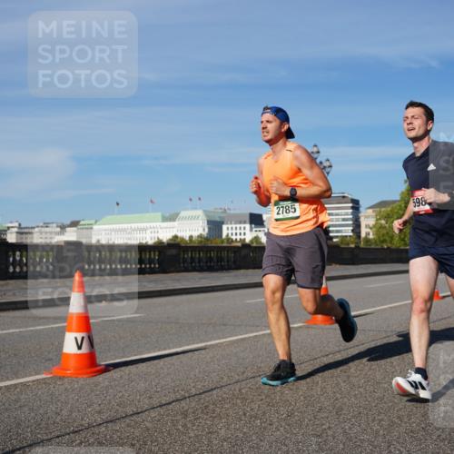 07.09.2025 - BARMER Alsterlauf Yannick Fuchs http://msf.ph/oto/8754114 07.09.2025 09:37:14 Laufen 2785, 598 meine-sportfotos.de