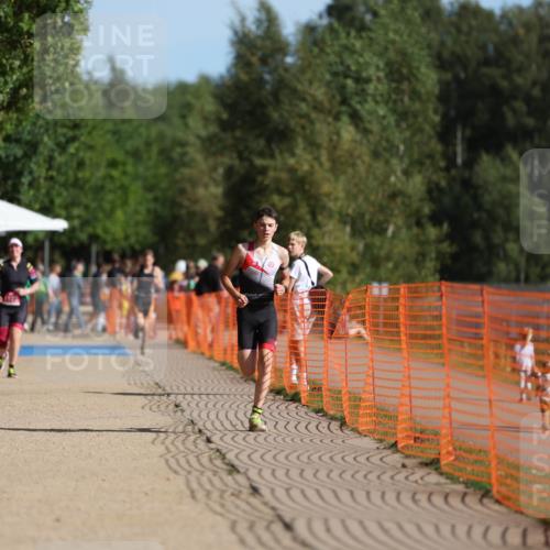 07.09.2025 - 19. Norderstedt Triathlon Michael Strokosch http://msf.ph/oto/8754116 07.09.2025 10:40:11 Laufen 664, 1127 meine-sportfotos.de