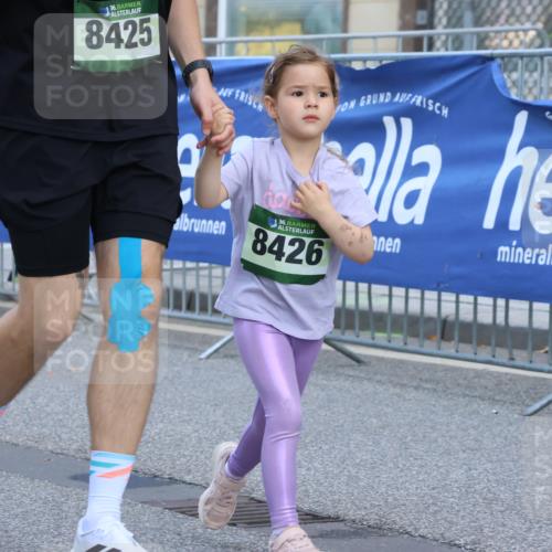 07.09.2025 - BARMER Alsterlauf Strokosch-Dieckow http://msf.ph/oto/8754138 07.09.2025 10:54:28 Ziel  meine-sportfotos.de