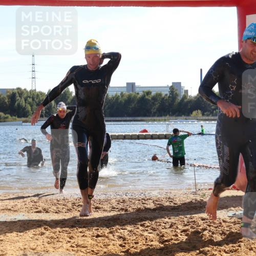 07.09.2025 - 19. Norderstedt Triathlon Luisa Fischer http://msf.ph/oto/8754151 07.09.2025 15:39:26 Schwimmen 1053, 1072, 1561, 1569, 1582, 1614 meine-sportfotos.de
