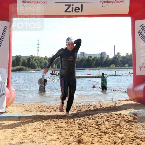 07.09.2025 - 19. Norderstedt Triathlon Luisa Fischer http://msf.ph/oto/8754165 07.09.2025 15:39:28 Schwimmen 1561, 1569, 1582, 1614, 1618 meine-sportfotos.de