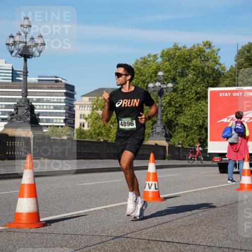 07.09.2025 - BARMER Alsterlauf Yannick Fuchs http://msf.ph/oto/8754183 07.09.2025 09:37:17 Laufen 4896, 3638 meine-sportfotos.de