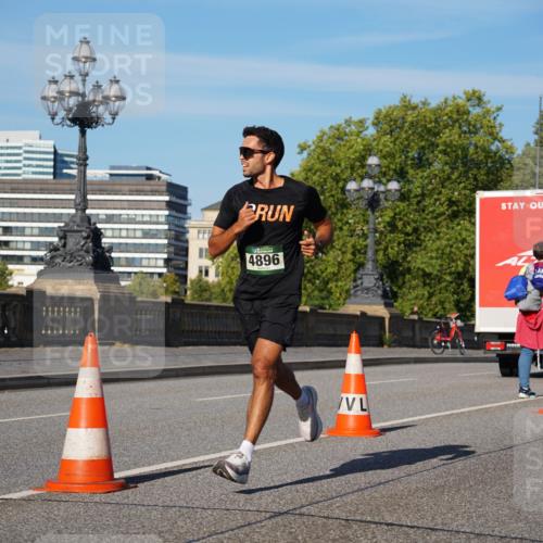 07.09.2025 - BARMER Alsterlauf Yannick Fuchs http://msf.ph/oto/8754195 07.09.2025 09:37:17 Laufen 4896 meine-sportfotos.de