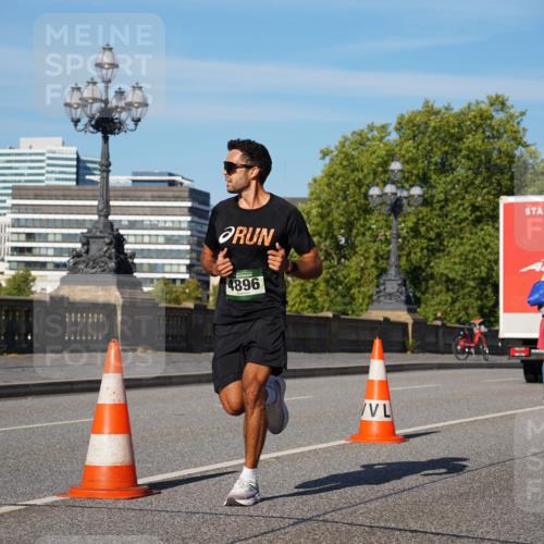 07.09.2025 - BARMER Alsterlauf Yannick Fuchs http://msf.ph/oto/8754208 07.09.2025 09:37:17 Laufen 4896 meine-sportfotos.de