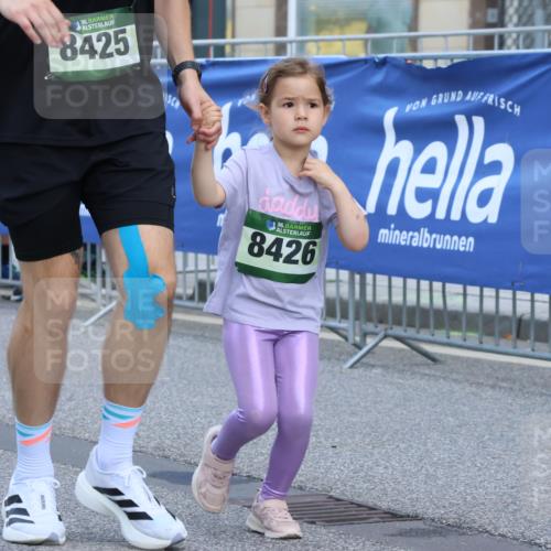 07.09.2025 - BARMER Alsterlauf Strokosch-Dieckow http://msf.ph/oto/8754240 07.09.2025 10:54:27 Ziel  meine-sportfotos.de