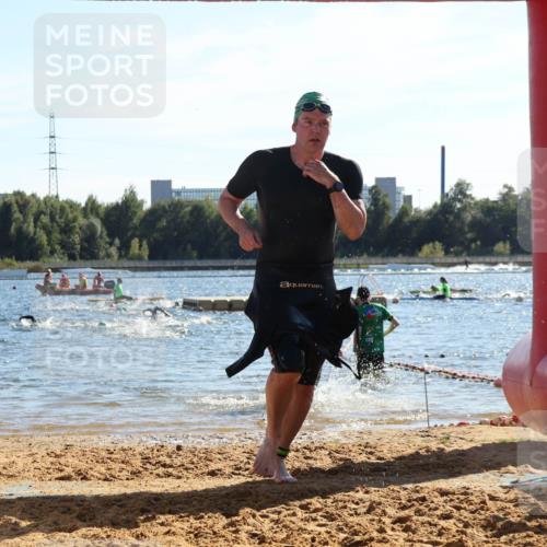 07.09.2025 - 19. Norderstedt Triathlon Luisa Fischer http://msf.ph/oto/8754245 07.09.2025 15:39:35 Schwimmen 1094, 1561, 1569, 1582, 1591, 1618 meine-sportfotos.de