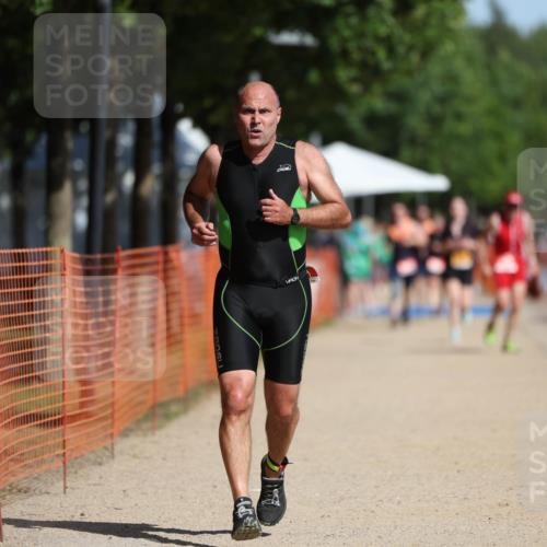 07.09.2025 - 19. Norderstedt Triathlon Michael Strokosch http://msf.ph/oto/8754316 07.09.2025 12:02:19 Laufen 1190, 1217, 1218 meine-sportfotos.de