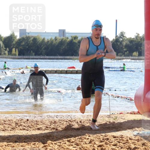 07.09.2025 - 19. Norderstedt Triathlon Luisa Fischer http://msf.ph/oto/8754334 07.09.2025 15:39:56 Schwimmen 1620, 1625 meine-sportfotos.de