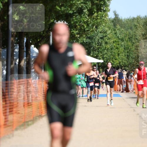 07.09.2025 - 19. Norderstedt Triathlon Michael Strokosch http://msf.ph/oto/8754349 07.09.2025 12:02:21 Laufen 1217 meine-sportfotos.de