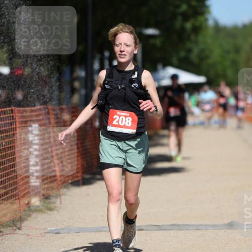 07.09.2025 - 19. Norderstedt Triathlon Michael Strokosch http://msf.ph/oto/8754361 07.09.2025 13:10:42 Laufen 208, 209, 247, 1268 meine-sportfotos.de