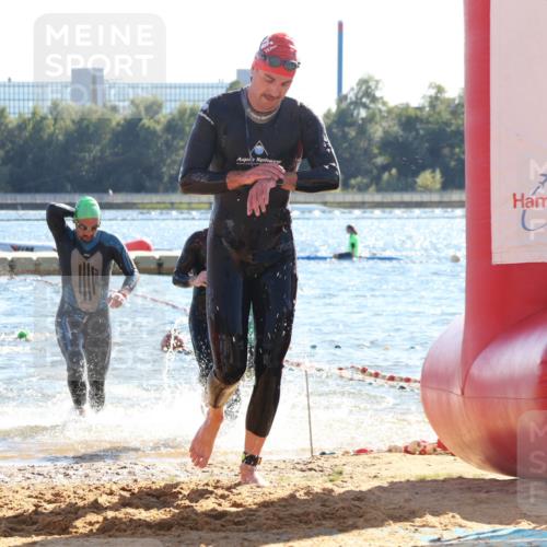 07.09.2025 - 19. Norderstedt Triathlon Luisa Fischer http://msf.ph/oto/8754426 07.09.2025 15:40:03 Schwimmen 1553, 1573, 1577, 1620, 1625 meine-sportfotos.de