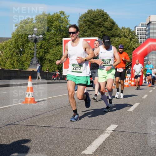 07.09.2025 - BARMER Alsterlauf Yannick Fuchs http://msf.ph/oto/8754451 07.09.2025 09:37:24 Laufen 2212, 2561, 2742 meine-sportfotos.de