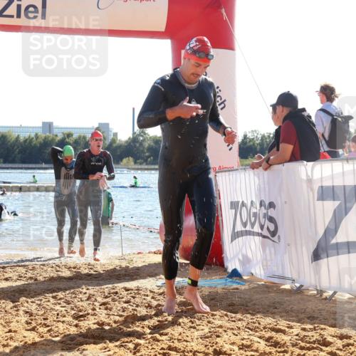 07.09.2025 - 19. Norderstedt Triathlon Luisa Fischer http://msf.ph/oto/8754464 07.09.2025 15:40:05 Schwimmen 1551, 1553, 1573, 1577, 1620, 1625 meine-sportfotos.de