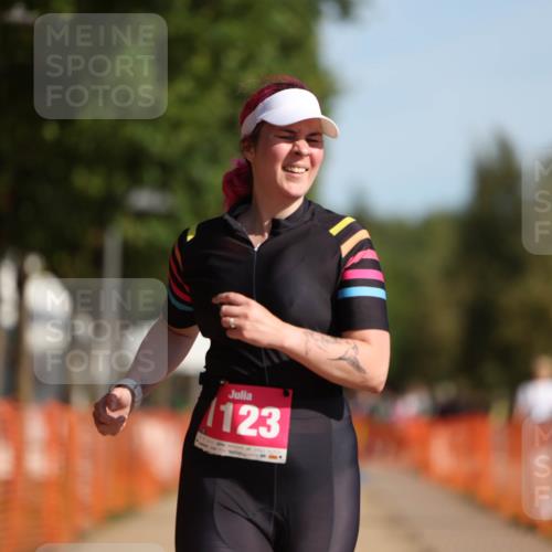 07.09.2025 - 19. Norderstedt Triathlon Michael Strokosch http://msf.ph/oto/8754473 07.09.2025 10:40:25 Laufen 645, 1123 meine-sportfotos.de