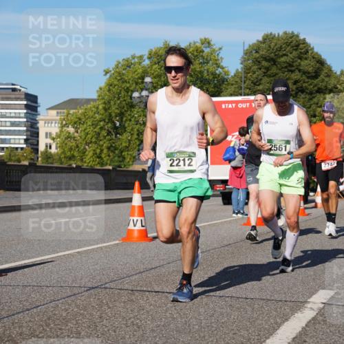 07.09.2025 - BARMER Alsterlauf Yannick Fuchs http://msf.ph/oto/8754484 07.09.2025 09:37:25 Laufen 2212, 2561, 2742 meine-sportfotos.de