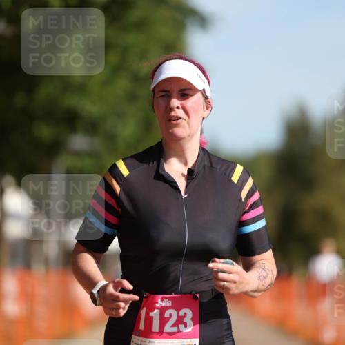 07.09.2025 - 19. Norderstedt Triathlon Michael Strokosch http://msf.ph/oto/8754499 07.09.2025 10:40:26 Laufen 645, 1123 meine-sportfotos.de