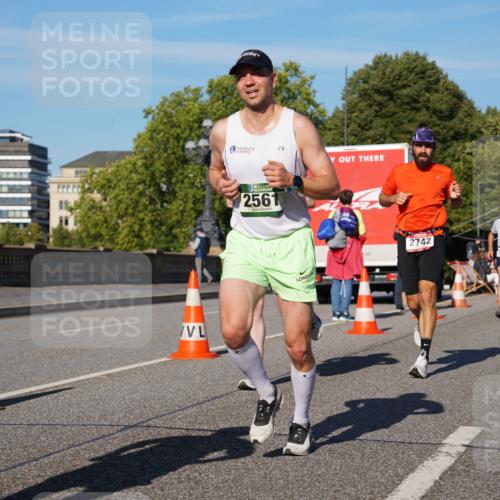 07.09.2025 - BARMER Alsterlauf Yannick Fuchs http://msf.ph/oto/8754515 07.09.2025 09:37:25 Laufen 12, 36, 2561, 2742 meine-sportfotos.de