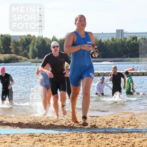 07.09.2025 - 19. Norderstedt Triathlon Luisa Fischer http://msf.ph/oto/8754542 07.09.2025 11:43:14 Schwimmen 164, 202, 818, 1220, 1252, 1350, 1351 meine-sportfotos.de