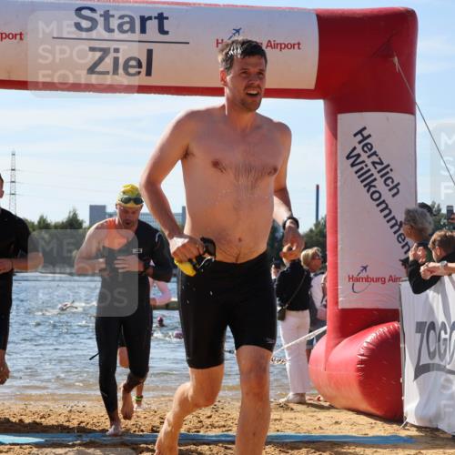 07.09.2025 - 19. Norderstedt Triathlon Luisa Fischer http://msf.ph/oto/8754603 07.09.2025 11:43:20 Schwimmen 164, 165, 202, 818, 1220, 1252, 1350, 1351 meine-sportfotos.de